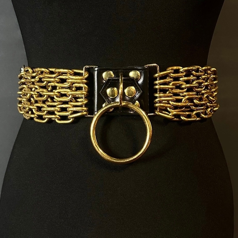 Gold Chain Belt with Ring Accent